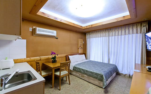 Drama Motel