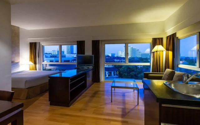 RCG Suites Pattaya