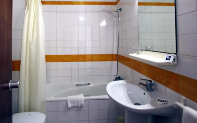 Hotel Luar