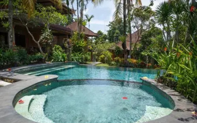 White House Central Ubud