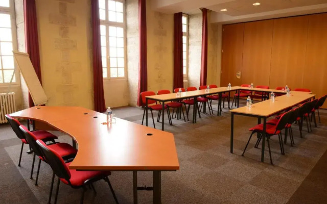 Hotellerie Saint Yves