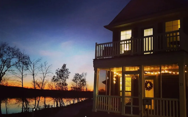 Rollin` on the River #25