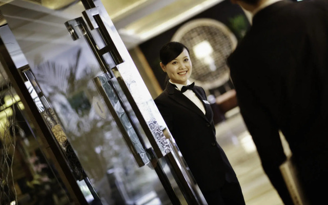 InterContinental Chengdu Century City by IHG