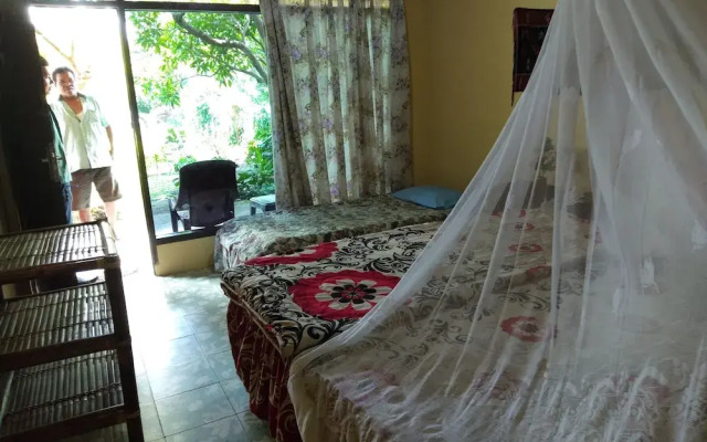 Merlyn Guest House