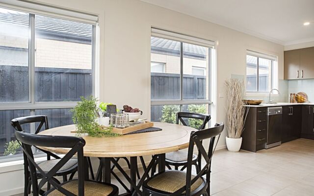 BOUTIQUE STAYS - Gumflower