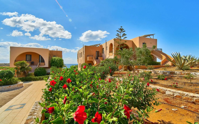 Nanakis Beach Hotel