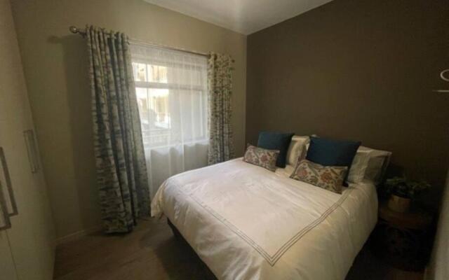 Lovely 2 Bedroom Rental Unit Available Immediately