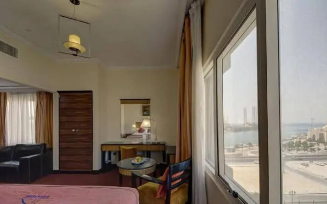Rayan Hotel Corniche