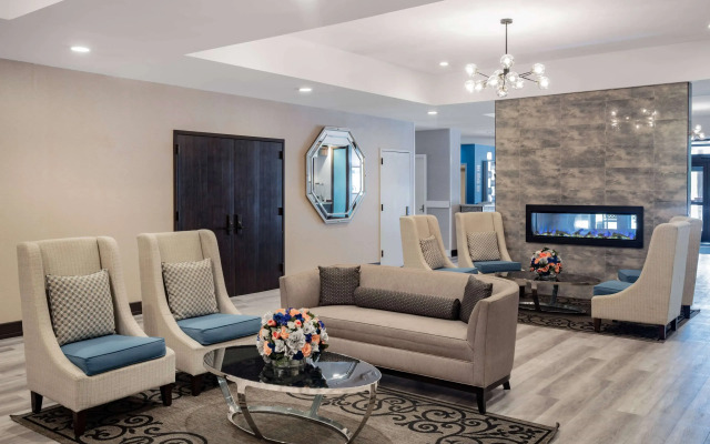 Wyndham Garden Kenosha Harborside