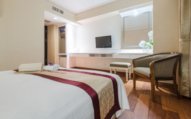 Ever Luck Hotel