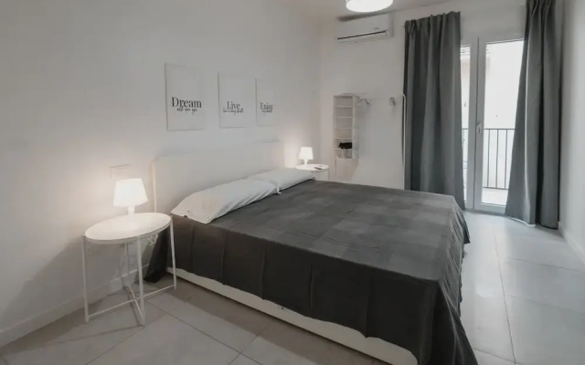 Art Home Collection by Wonderful Italy - Pop Studio