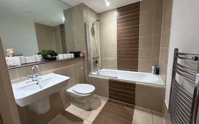 Cozy Apartment 5 min Walk From Manchester Arena
