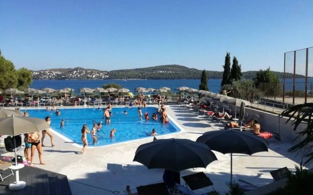 Hotel Medena