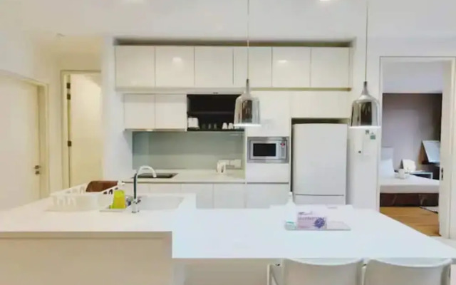 KL Platinum Suites by SNC