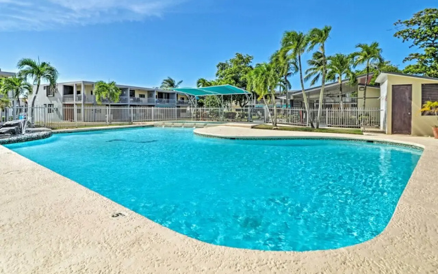 Coastal Puerto Rican Apartment - Walk to Beach!