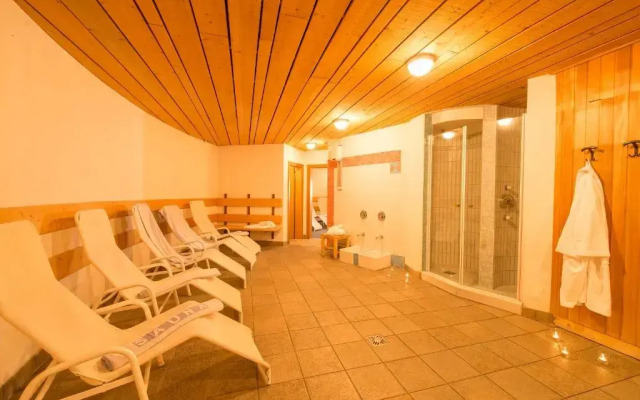 Glacier Hotel Grawand