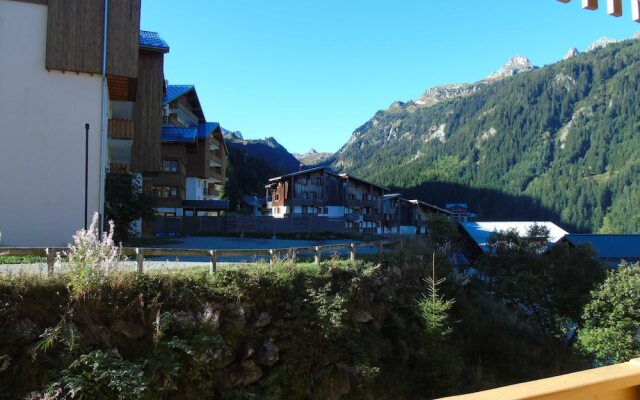 Lou Services Apartment CB43 LSI 001