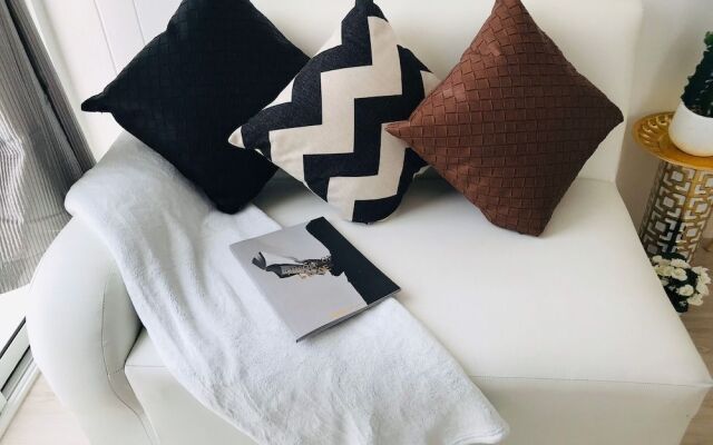 Bangkok Pearl Ekkamai