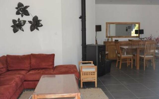 Maison Salavas, 4 pièces, 6 personnes - FR-1-382-84