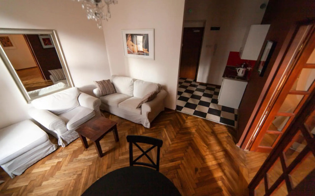 Lounge Apartments