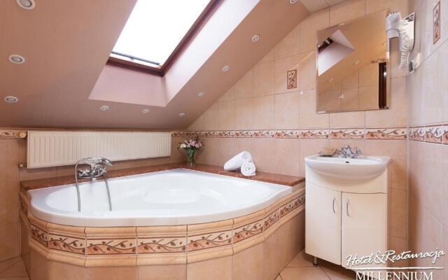 Hotel Millennium