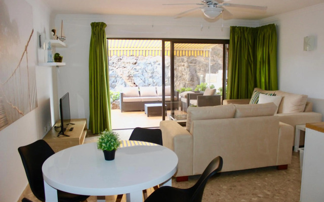 2 BDR,2 BATH Amarilla Golf Apartment