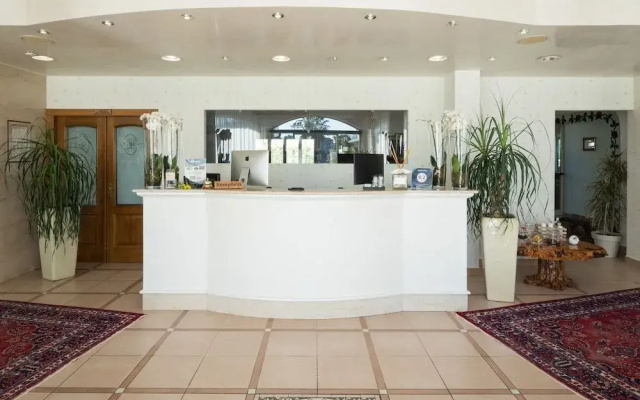 Hotel Luna