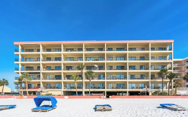 Las Brisas 504