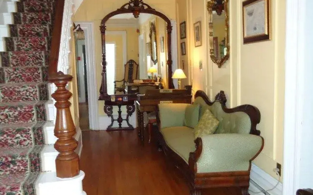 Governor's Mansion Inn