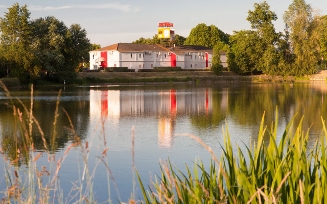 The Originals Access, Hôtel Bordeaux Lac