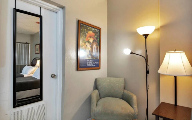 Lovely Apartment, Hallandale Beach!!!
