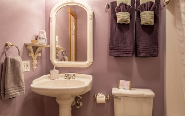 Bear Creek Farm Bed and Breakfast