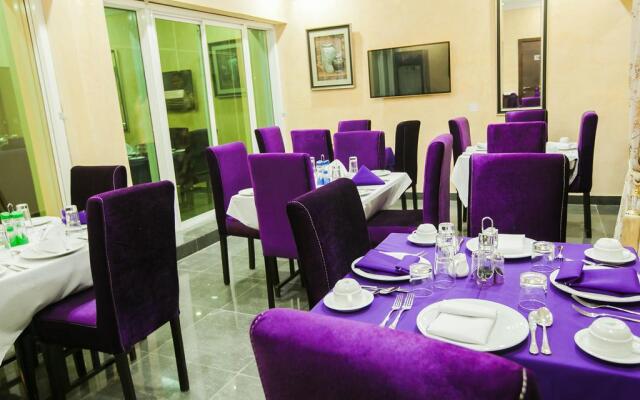 Inti's Royal Suite