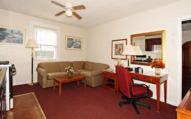 Regal Inn & Suites