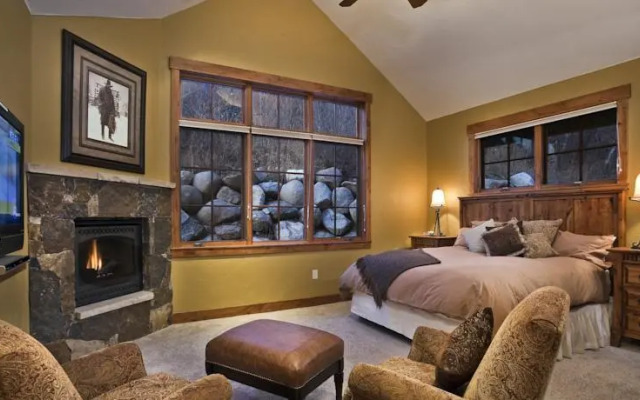 Bear Chalet