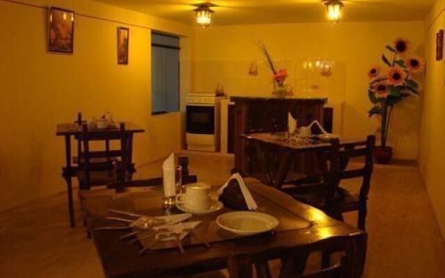 The Real House-Hostel