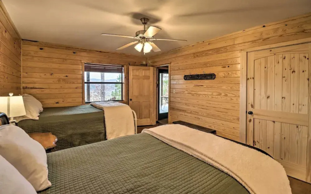 Piney Bluff Retreat With Mountain Views!