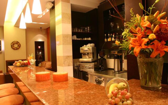 Alexandros Boutique Hotel
