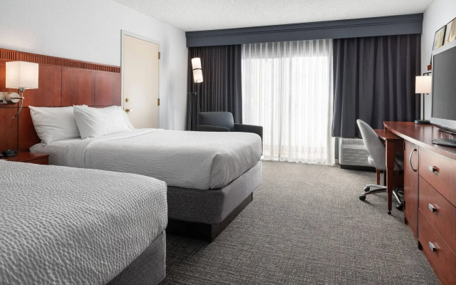 Courtyard by Marriott Pleasanton