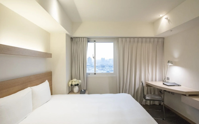 Beacon Hotel