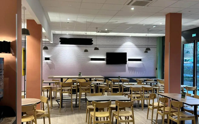 B&B HOTEL Cergy Saint-Christophe Gare