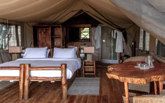 Glamping Kenya Mt. Kenya Lodge