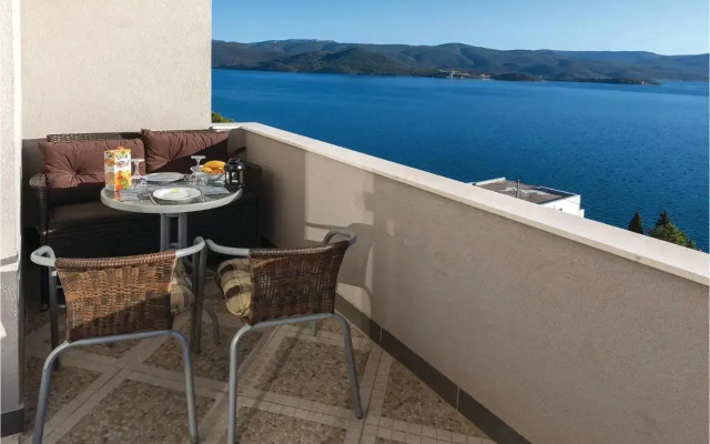 One-Bedroom Apartment Klek with Sea view 07