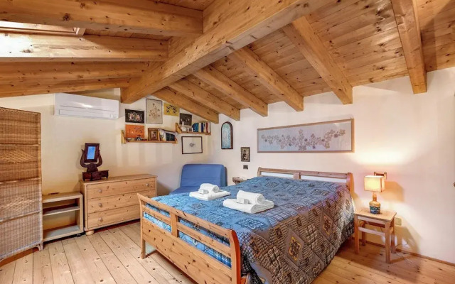 Grotten Loft with lake view and pool