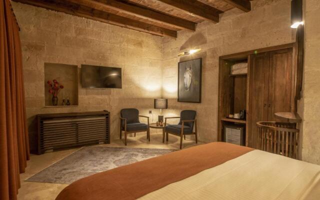 Luvi Cave Hotel