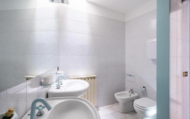 Casa Mariuccia - by Host4U