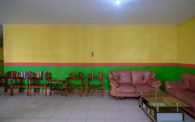 RedDoorz near Pelabuhan Nusantara Parepare