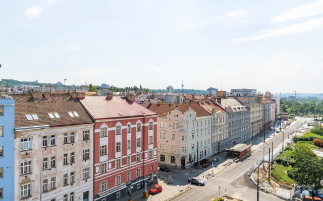 Penthouse with panoramic city view in Elite Rezidence