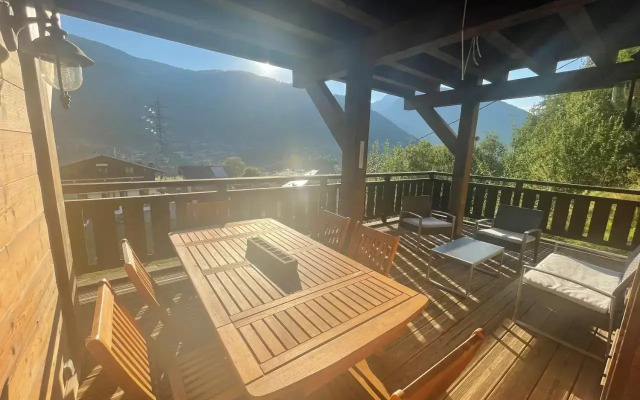 Modern Comfortable Chalet with large terrace