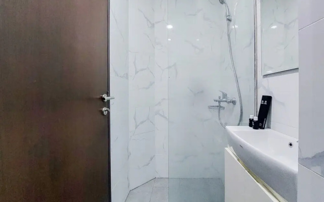 Good And Elegant Studio At Pacific Garden Apartment